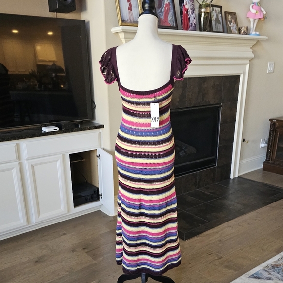 NWT ZARA  LONG CROCHET DRESS special edition dress  S - Picture 2 of 16